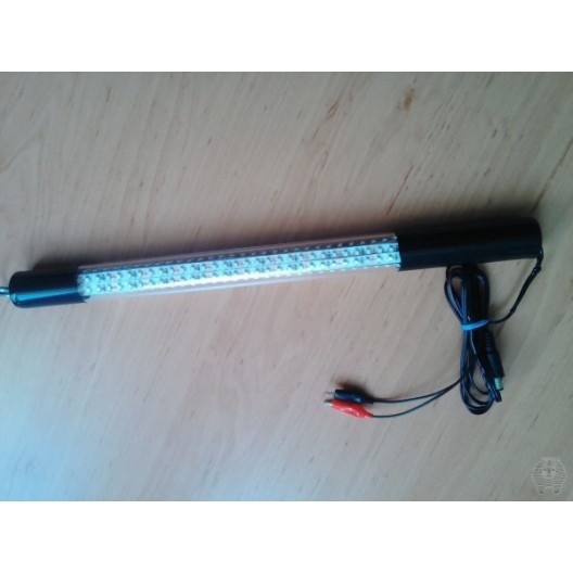 Lampe à huit diodes